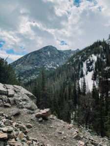 What to Pack for your hike in RMNP