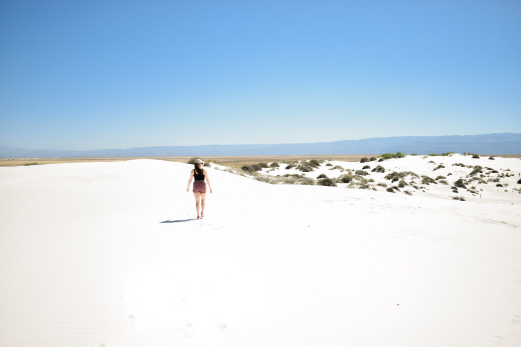 guide to white sands national park hiking